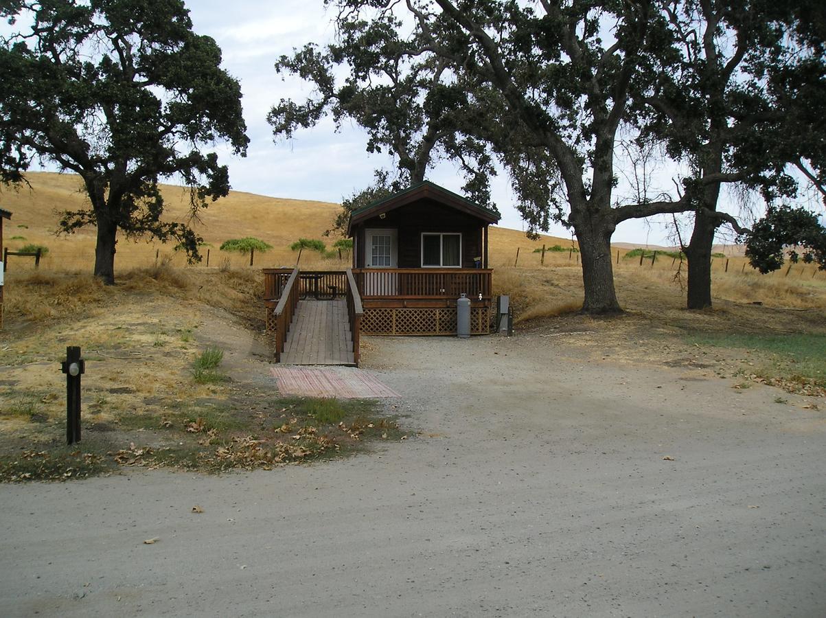 San Benito Camping Resort One-Bedroom Cabin 9 Paicines 외부 사진